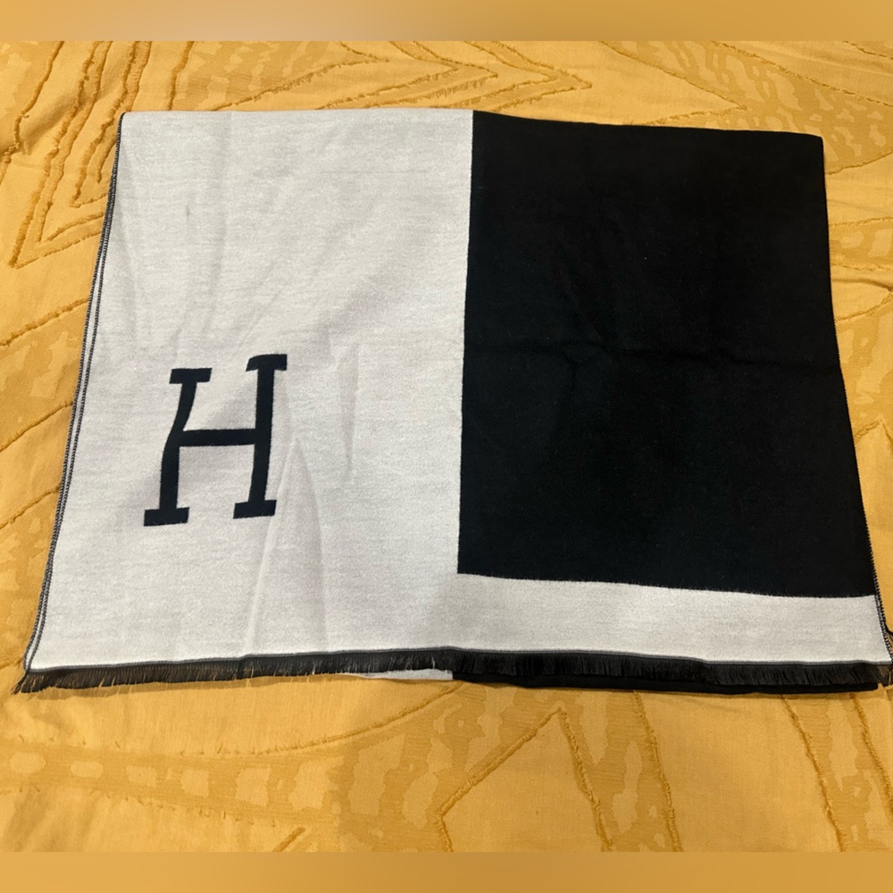 Luxury Shawl Scarf with Soft Luxe High Quality